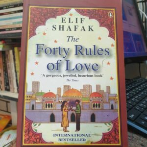 forty rules of love : Elif Shafak (paperback)