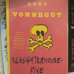 Slaughterhouse : Five: A Novel : Kurt Vonnegut (Paper Back)